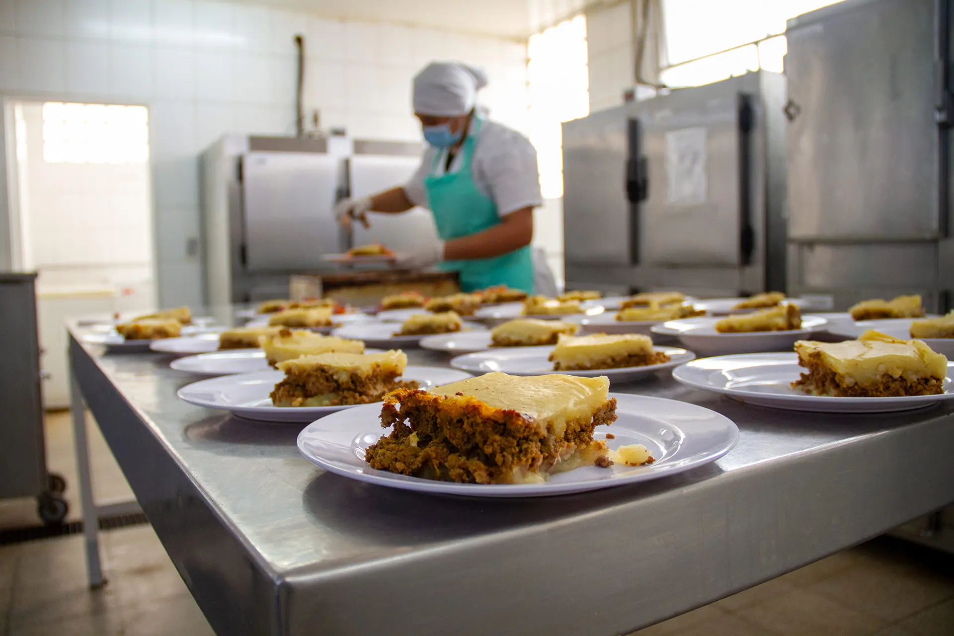 Platos de comida listos para servir